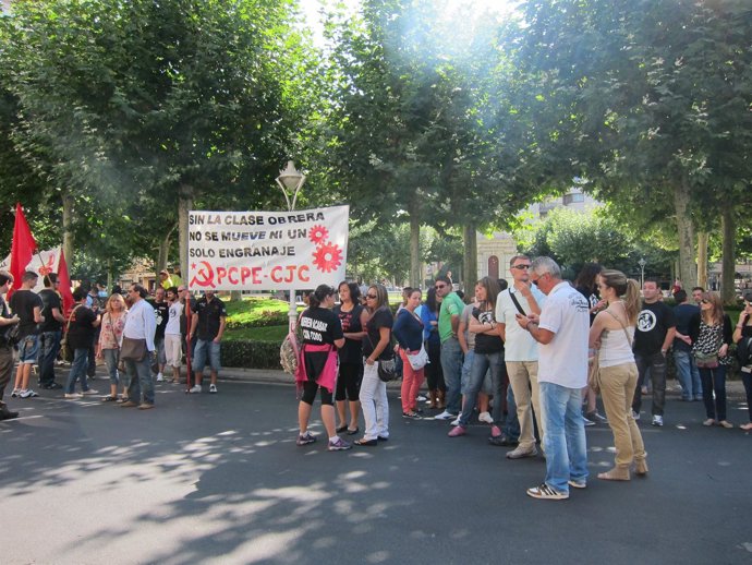 Manifestación de mineros ante la Diputación de León