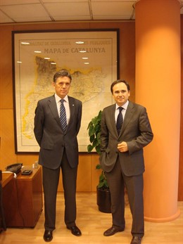 El Conseller Ll.Recoder Y El Presidente De La CHE X.De Pedro