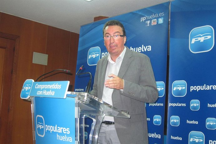 El presidente del PP provincial de Huelva, Manuel Andrés González.