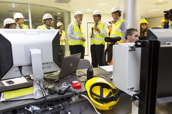 El Consejero De Economía, Antonio Ávila, En Ence. 