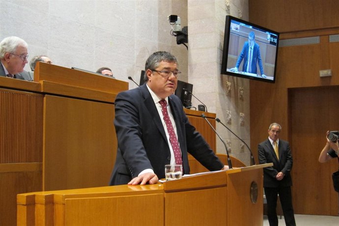 Antonio Torres (PP) en las Cortes de Aragón