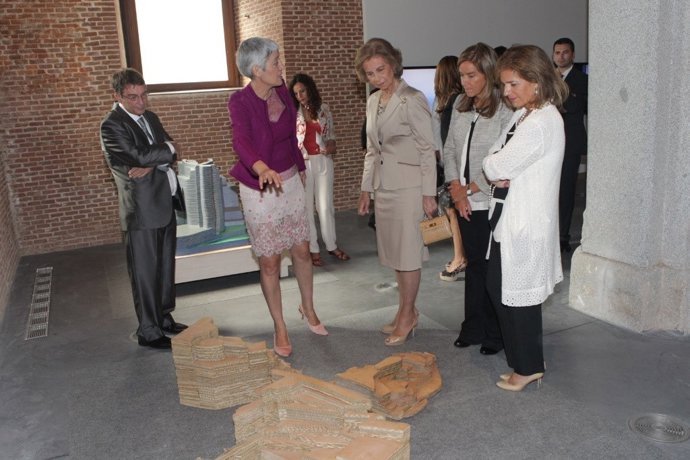 Inauguración De La VI Bienal De Arte Contemporáneo Fundación ONCE