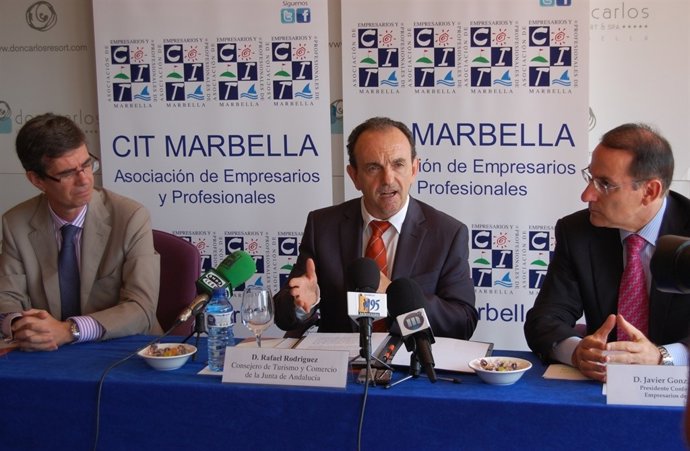 El consejero de Turismo, Rafael Rodríguez