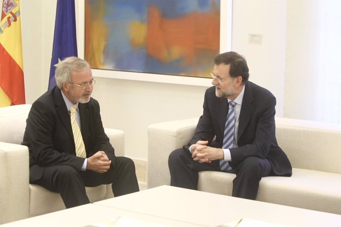 Rajoy recibe al presidente del Banco Europeo de Inversiones, Werner Hoyer