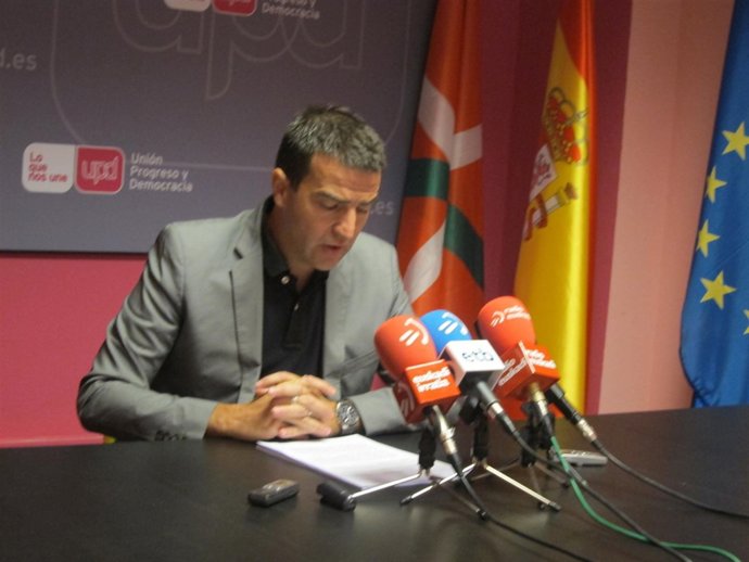 El candidato a lehendakari de UPyD, Gorka Maneiro