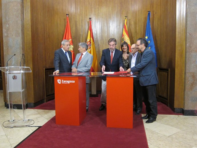 Firma del PActo Local por el Empleo y el Desarrollo Económico-Social