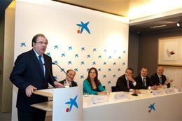 Herrera, en la presentación de un acuerdo con CaixaBank