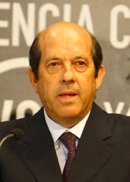 El Presidente Del Valencia, Manuel Llorente