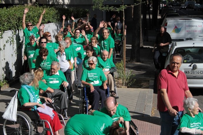 Empleados, Residentes Y Familiares De Sanitas