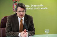 La Diputación de Granada condena la muerte de la letrada Rosa Cobo, que colaboró con la institución