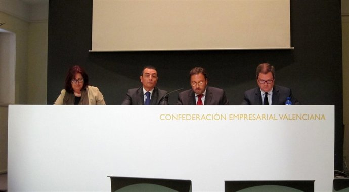 Navarro, Junto A Altarejos, Espinar Y Martí Durante La Rueda De Prensa En La CEV