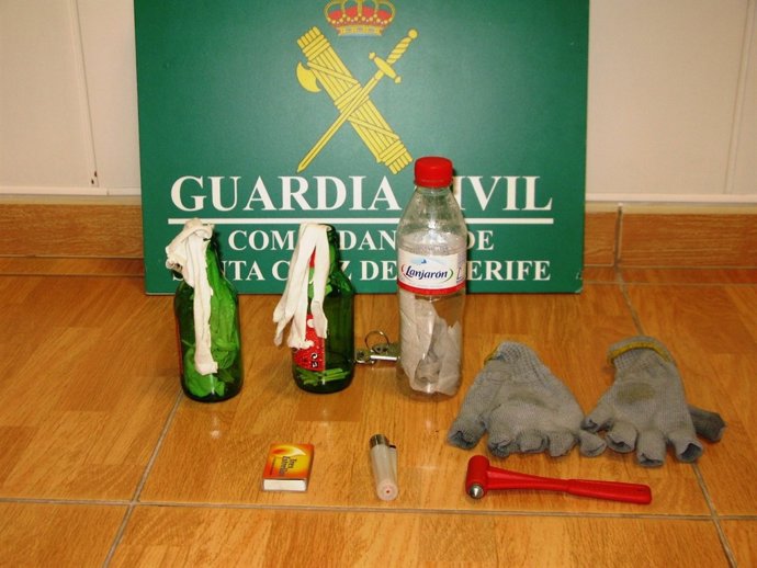 Imagen de los objetos requisados al detenido