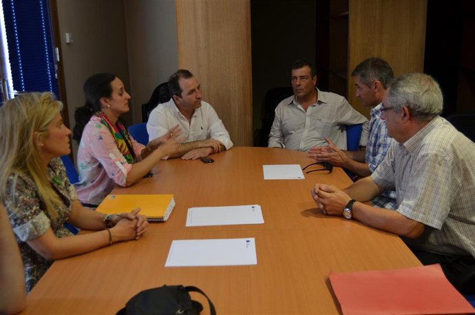 Reunión Entre Ayuntamiento De Almonte Y CSIC En La Sede Del Mundo Marino. 