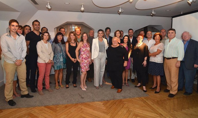 Reunión de los participantes en el Meet&Talk Forum de Santander