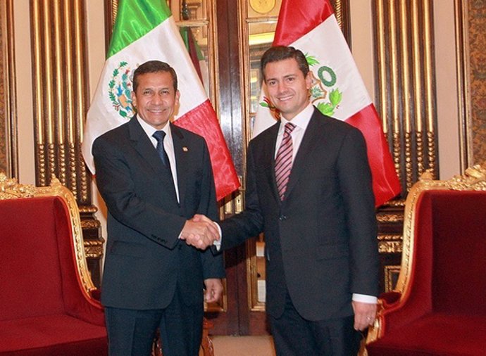 El presidente de Perú y el presidente electo de México.