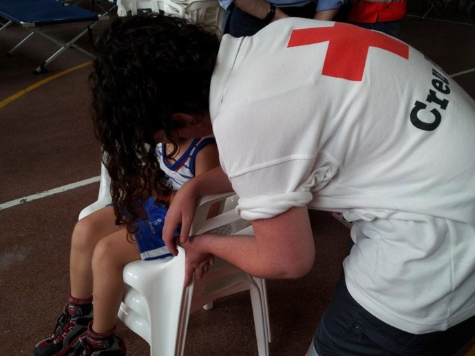 Cruz Roja Atiende A Desalojados Heridos Chulilla