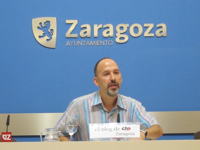 El concejal de CHA, Carmelo Asensio