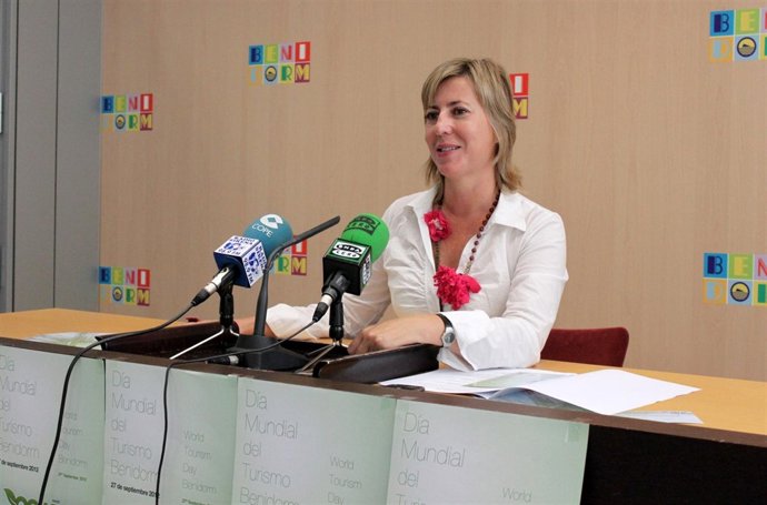 Gema Amor en rueda de prensa