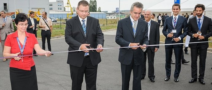 Teknia inaugura su planta en Nivnice