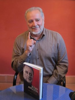 Julio Anguita, En La Presentación 