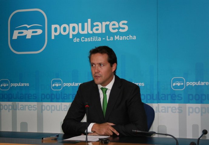 Velázquez en rueda de prensa