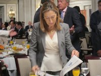 Pastor tras el anuncio de Mas: "Estamos en un momento en el que debe prevalecer el interés general sobre el partidista"