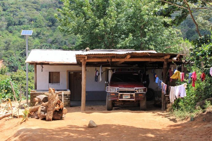 La Fundación Elecnor Lleva La Luz A Un Núcleo De Aldeas De Honduras