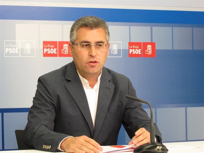 El diputado regional del PSOE José Angel Lacalzada