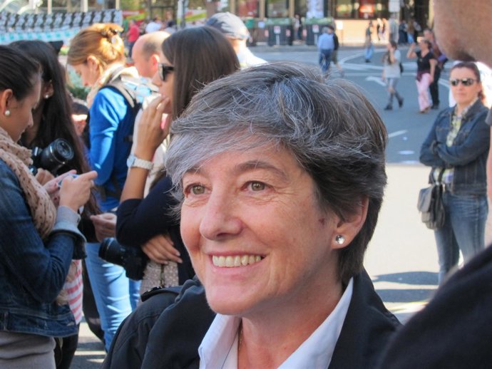 Laura Mintegi Antes De La Manifestación