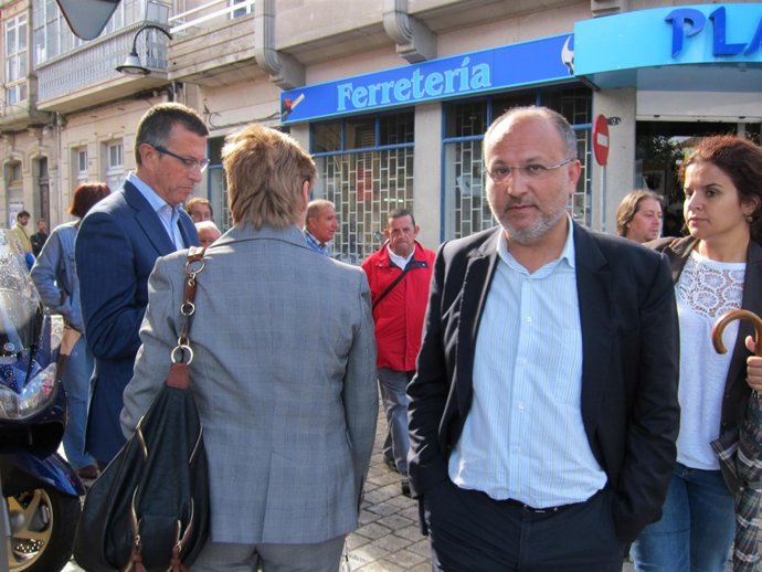 El socialista Abel Losada en Bouzas