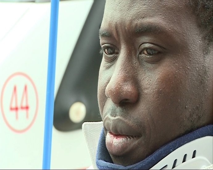 Ndiayl Moulaye, 'Mantero' Al Que Tiraron Por Un Puente En Buñol Deja El Hospital