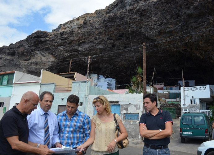 Visita Del Consejero Al Litoral De Agache