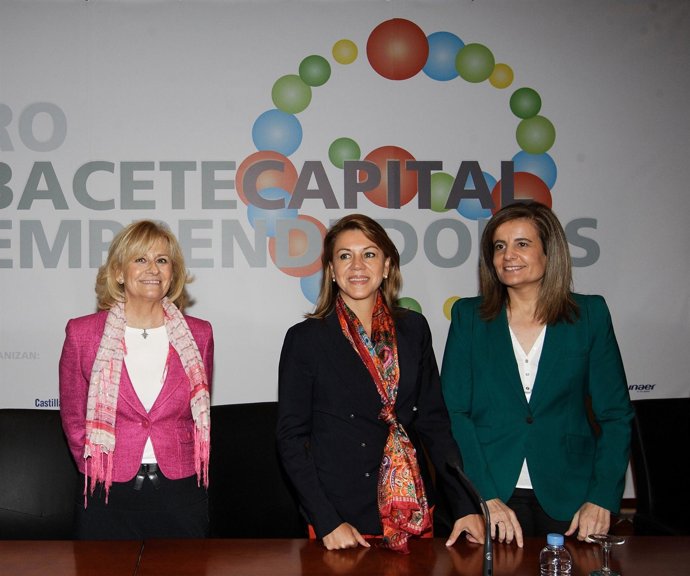 Cospedal con Báñez y Bayod