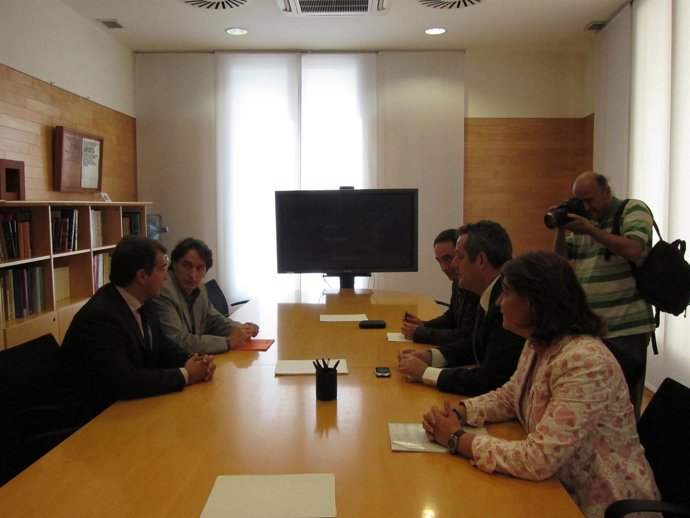 Reunión Entre Upb Y El Gobierno Municipal De Barcelona