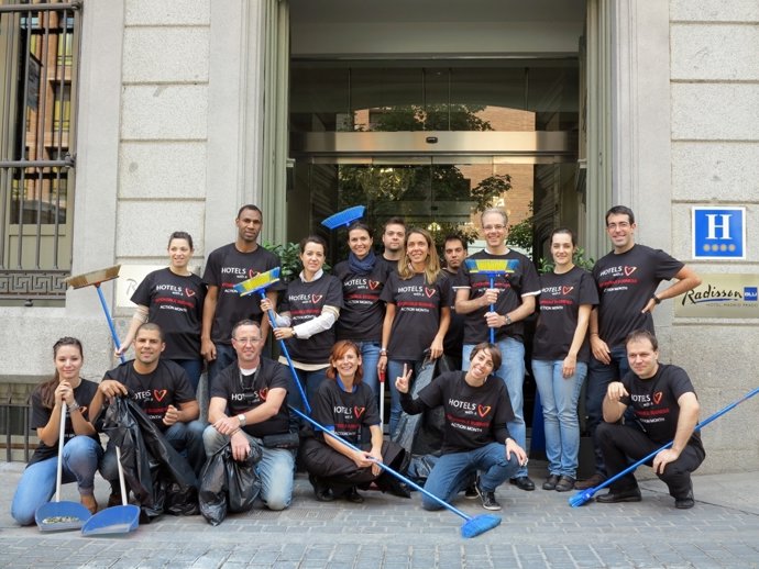 Empleados Hotel Radisson Blu Madrid Prado