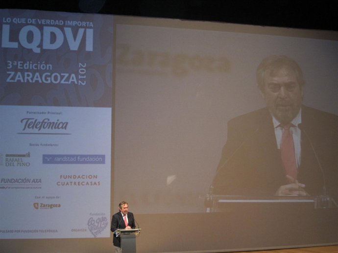 Belloch en la inauguración del congreso LQDVI
