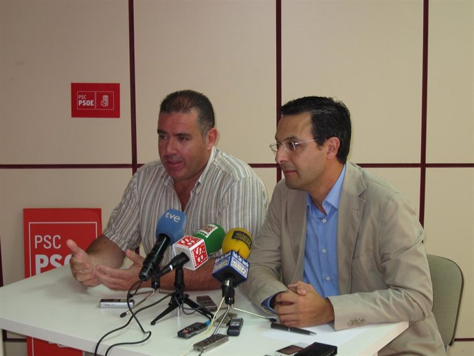 Fumero Y González, En Rueda De Prensa