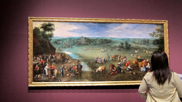 Visitante Ante Un Cuadro De Jan Brughel