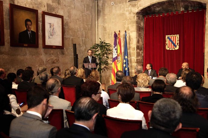 Bauzá durante un discurso  