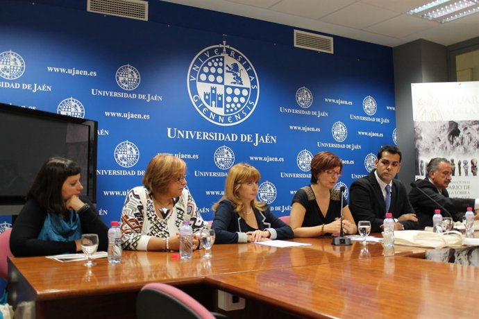 Presentación Del Congreso 'El Santuario De La Cueva De La Lobera. 1912-2012'