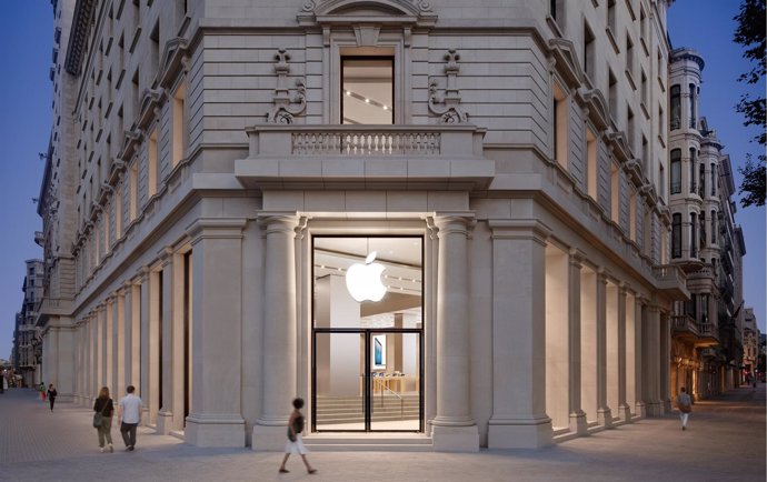 Nueva retail store en el paseo de gracia de Barcelona Apple