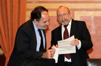 Los grupos parlamentarios acuerdan aprobar el dictamen de la comisión de los ERE el día 20 de octubre