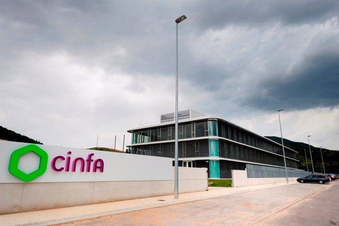 Nuevos edificios de laboratorios Cinfa en Huarte (Pamplona)