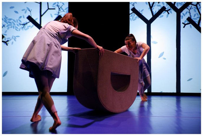 Danza a Escena retoma su agenda en el Teatro Circo de Murcia con 'Consonant'