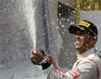 Fórmula 1.- Hamilton: "Puedo llevar a las 'flechas plateadas' a la cima"