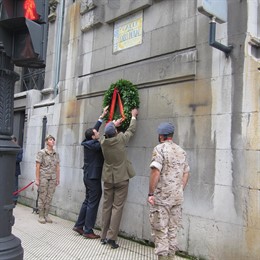 Homenaje Al Cabo Noval