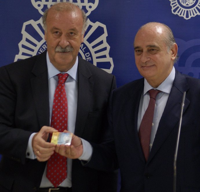 Vicente Del Bosque Y Jorge Fernandez Díaz 