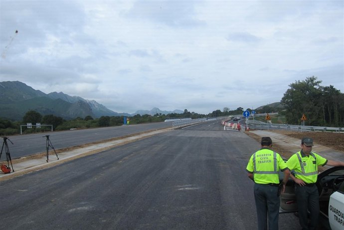 Tramo de autovía Llanes y San Roque