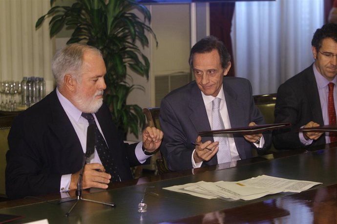 Arias Cañete  Firma Protocolo Sector Lácteo