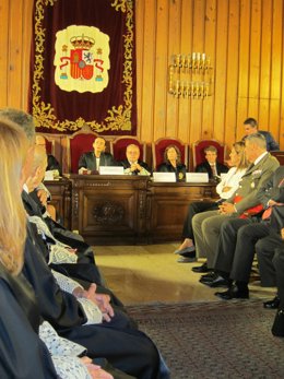 De La Oliva Presidiendo La Apertura Del Año Judicial 2012/13